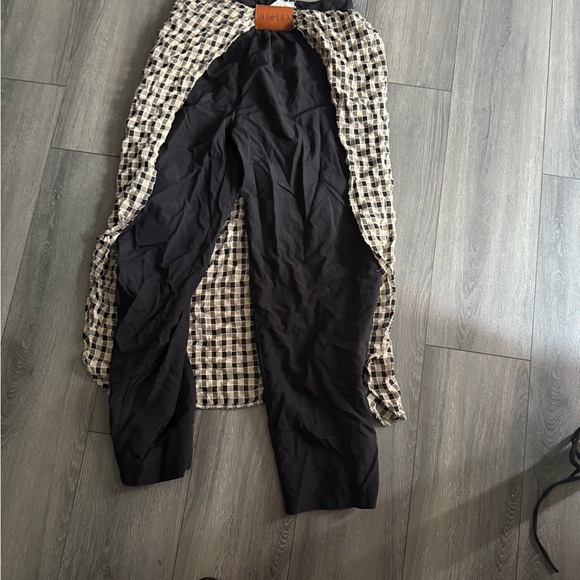 Elegant Black and White Checkered   Pants - Picture 1 of 3